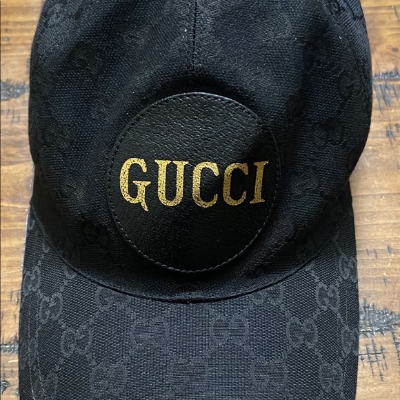Gucci 🧢 hat used 2 times - Picture 2 of 11